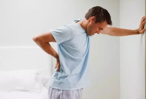 4 nguyên nhân gây đau lưng có thể bạn chưa biết 